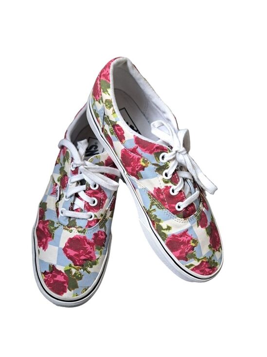 Vans Shoes - VANS checkerboard roses floral lace up Canvas Low Skate sneakers coastal 7.5